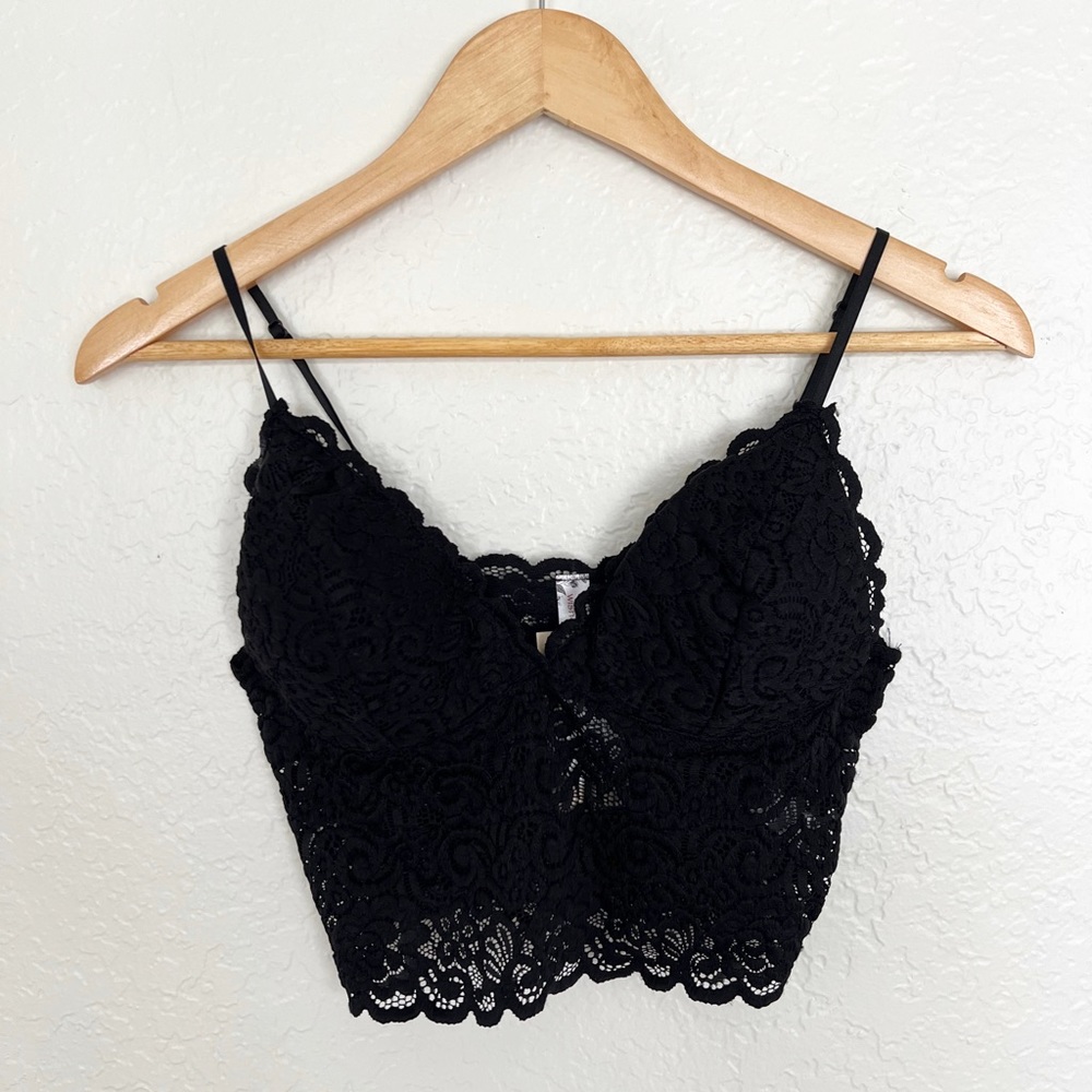 Black lace crop top